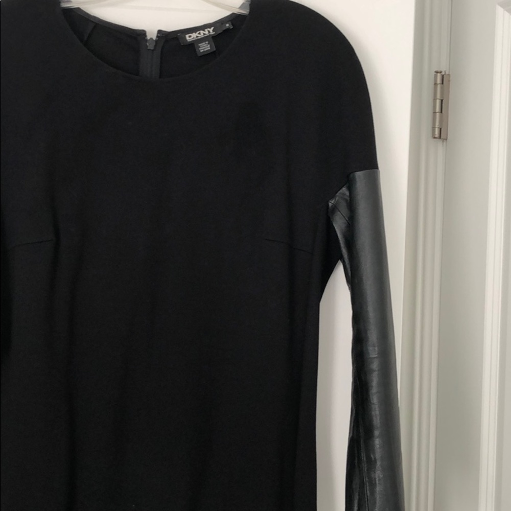 Dress - Picture 2 of 4